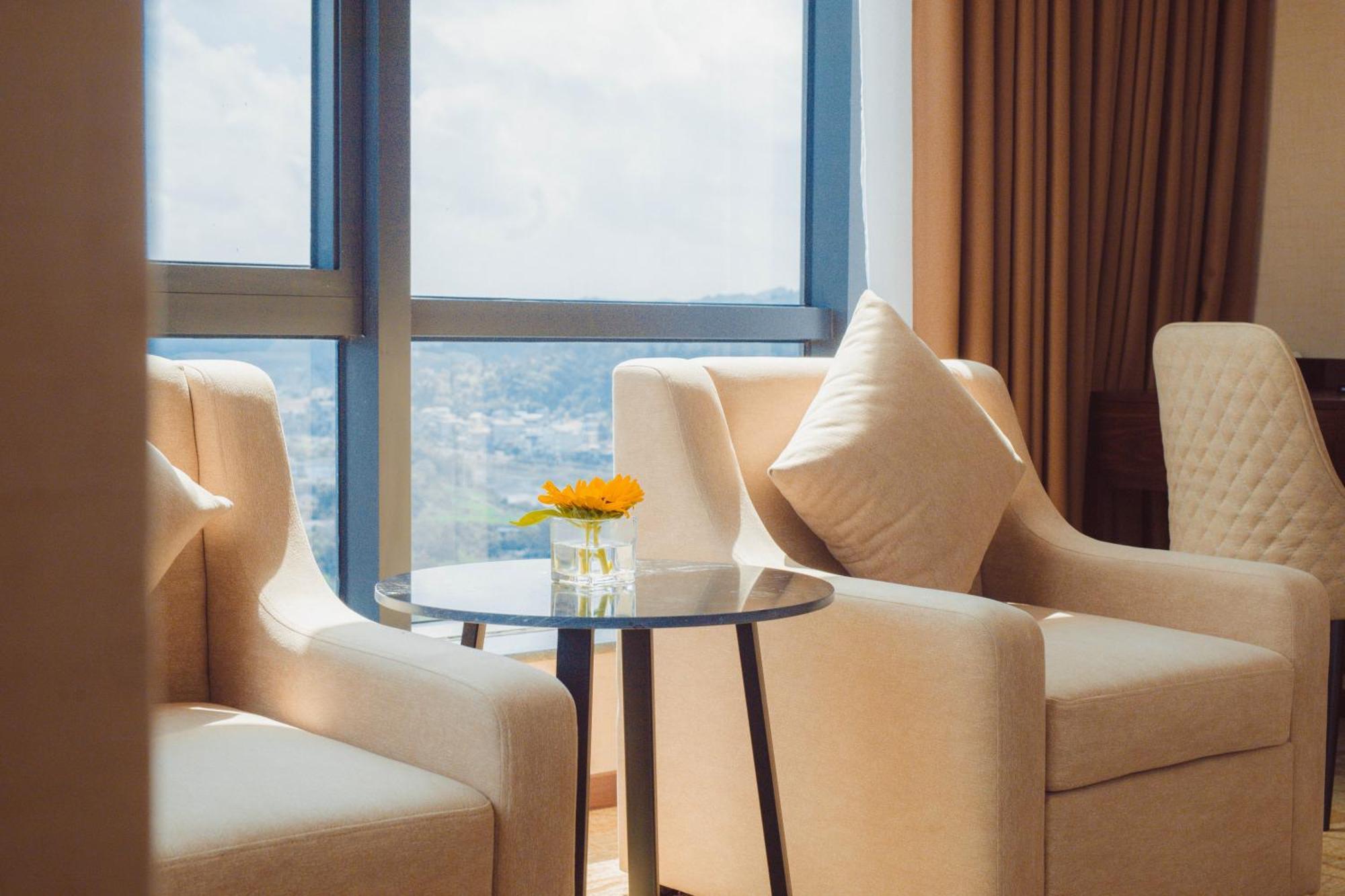 Muong Thanh Luxury Cao Bang Esterno foto